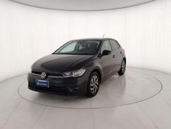 Nero Usata 2023 VW Polo Life Tre volumi | 16.600 € (Ottimo prezzo)