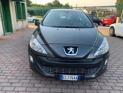 Grigio Usata 2010 Peugeot 308 Tre volumi | 3800 € (Cara)