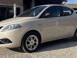 Beige Usata 2016 Lancia Ypsilon Gold Due volumi | 7500 € (Buon prezzo)
