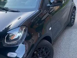 Nero Usata 2019 Smart ForTwo Cabrio Cabrio | 21.000 € (Molto cara)