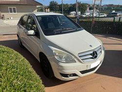 Bianco Usata 2010 Mercedes B180 Chrome Monovolume | 2700 € (Ottimo prezzo)