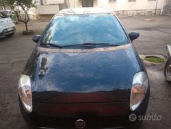 Nero Usata 2013 Fiat Grande Punto Due volumi | 4500 € (Buon prezzo)