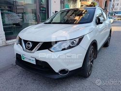 Bianco Usata 2016 Nissan Qashqai Tekna SUV | 11.900 € (Buon prezzo)