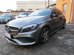 Grigio metallizzato Usata 2016 Mercedes A160 Premium Tre volumi | 15.999 € (Cara)
