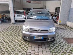 Grigio Usata 2011 Fiat Panda 4x4 Climbing Due volumi | 6400 € (Buon prezzo)