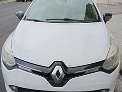 Bianco Usata 2015 Renault Clio GrandTour Station wagon | 5500 € (Buon prezzo)