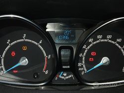 Bianco Usata 2015 Ford B-MAX Monovolume | 6000 €