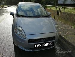 Grigio Usata 2005 Fiat Grande Punto Due volumi | 1999 € (Buon prezzo)