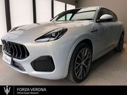Bianco astro Usata 2024 Maserati Grecale GT SUV | 63.900 € (Ottimo prezzo)