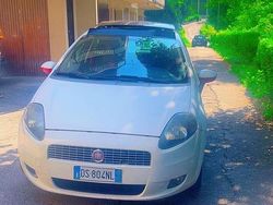 Bianco Usata 2008 Fiat Grande Punto Due volumi | 3200 € (Buon prezzo)