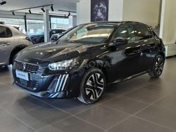 Nero Nuova 2025 Peugeot 208 Allure Due volumi | 20.500 € (Ottimo prezzo)