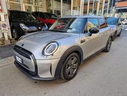 Grigio(met.) Usata 2023 Mini Cooper Due volumi | 24.800 € (Buon prezzo)