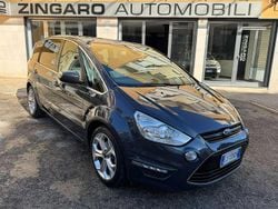 Grigio Usata 2011 Ford S-MAX Titanium Monovolume | 7300 € (Buon prezzo)