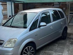 Grigio Usata 2006 Opel Meriva Monovolume | 1350 € (Ottimo prezzo)