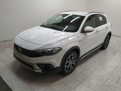 Bianco Usata 2022 Fiat Tipo Cross Tre volumi | 19.990 € (Molto cara)