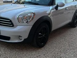 Usata 2014 Mini Countryman SUV | 8500 € (Cara)