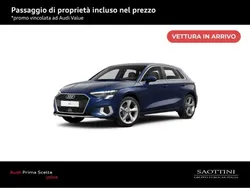 Blu navarra metallizzato Usata 2023 Audi A3 Sportback S-Line Tre volumi | 29.900 € (Ottimo prezzo)
