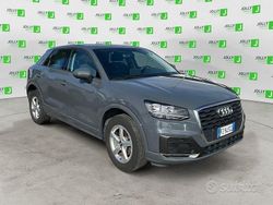 Grigio Usata 2019 Audi Q2 Business SUV | 19.950 € (Ottimo prezzo)