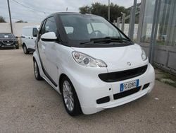 Bianco pastello Usata 2011 Smart ForTwo Cabrio Pulse Cabrio | 7900 € (Cara)