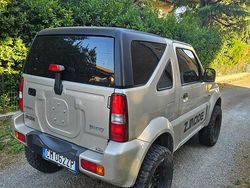 Grigio Usata 2001 Suzuki Jimny SUV | 10.500 € (Molto cara)