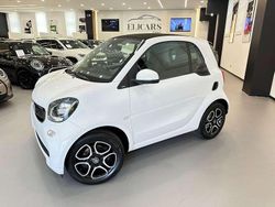 Bianco Usata 2017 Smart ForTwo Coupé Prime Due volumi | 14.990 € (Buon prezzo)