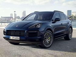 Blu/azzurro Usata 2023 Porsche Cayenne SUV | 83.900 € (Buon prezzo)