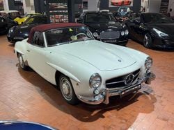 Bianco Usata 1959 Mercedes 190 Tre volumi | 94.000 €