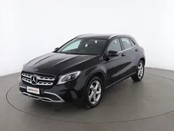 Nero Usata 2019 Mercedes GLA200 SUV | 18.799 € (Ottimo prezzo)