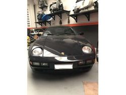 Blu/azzurro Usata 1985 Porsche 928 Coupé | 38.900 €