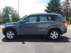 Grigio Usata 2008 Suzuki Grand Vitara Tre volumi | 6800 € (Buon prezzo)