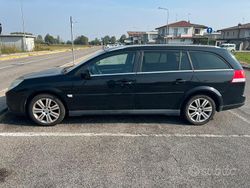 Nero Usata 2006 Opel Vectra Elegance Tre volumi | 1500 € (Buon prezzo)