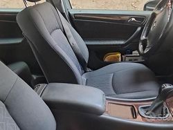 Verde Usata 2002 Mercedes C200 Tre volumi | 2000 € (Ottimo prezzo)