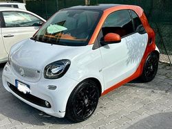 Usata 2015 Smart ForTwo Coupé Edition #1 Coupé | 7500 €