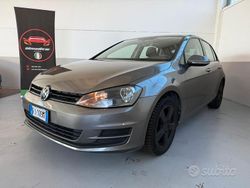Grigio Usata 2014 VW Golf Highline Tre volumi | 7900 € (Ottimo prezzo)