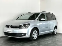 Argento Usata 2015 VW Touran Comfortline Monovolume | 13.900 € (Buon prezzo)