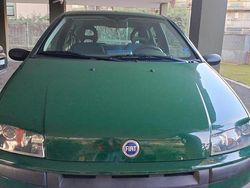 Verde Usata 2002 Fiat Punto Due volumi | 1000 € (Ottimo prezzo)