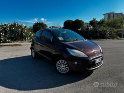 Usata 2011 Ford Ka Tre volumi | 4100 € (Buon prezzo)
