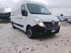 Grigio Usata 2017 Renault Master T28 Monovolume | 10.499 €