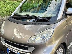 Bronzo Usata 2009 Smart ForTwo Coupé Passion Due volumi | 5100 € (Buon prezzo)