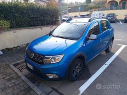 Blu Usata 2020 Dacia Sandero Comfort Tre volumi | 9500 €