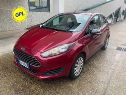 Rosso Usata 2014 Ford Fiesta Titanium Due volumi | 7500 € (Cara)