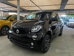 Nero Usata 2015 Smart ForFour Prime Cabrio | 8800 € (Buon prezzo)