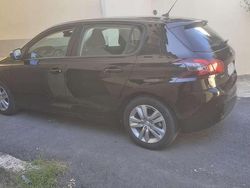 Other Usata 2021 Peugeot 308 Business-Line Tre volumi | 10.200 € (Buon prezzo)