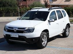 Bianco Usata 2013 Dacia Duster Lauréate Station wagon | 6400 € (Buon prezzo)