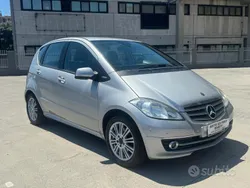 Argento Usata 2009 Mercedes A150 Avantgarde Tre volumi | 4200 € (Buon prezzo)