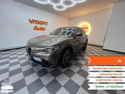 Usata 2017 Alfa Romeo Stelvio SUV | 22.990 € (Buon prezzo)