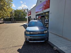 Blu Nuova 2025 Fiat Panda La Prima Tre volumi | 24.990 €