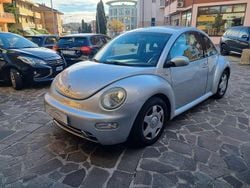 Argento Usata 2002 VW Beetle Tre volumi | 2500 € (Buon prezzo)