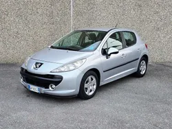 Argento Usata 2007 Peugeot 207 Tre volumi | 4700 € (Cara)