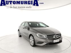Grigio Usata 2013 Mercedes A180 Tre volumi | 11.990 € (Buon prezzo)